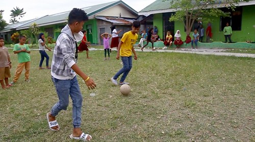 WATCH: This young footballer uses sports as motivation to study